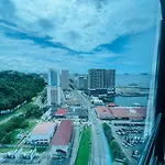 Jesselton Quay Homestay By Stanton Homes